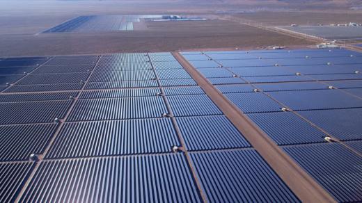 یک‌سوم خاک ایران بیابان است که اگر به سلول‌های خورشیدی مجهز شوند می‌توانند انرژی تمام مردم جهان را تامین کنند!!